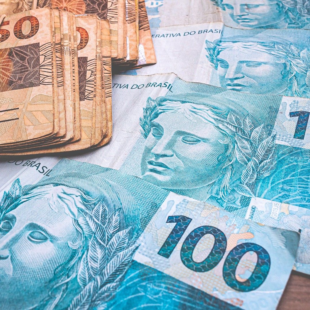 Prêmio em dinheiro no valor de R$5.600